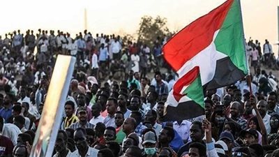 تعليق الدراسة في جميع مدارس السودان