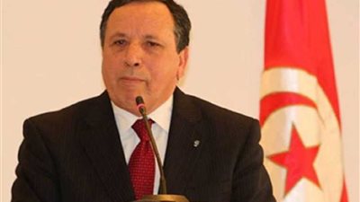 وزير خارجية تونس يبحث مع مسؤول ياباني تطوير العلاقات بين البلدين