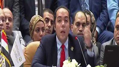 ممثل الشباب: نحتاج تبنى سياسة حقيقية للتصنيع مقابل التصدير