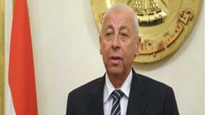 توقيع الكشف الطبي المجاني على 1866 مواطنا في قافلتين بأسوان