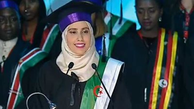 مبرمجة جزائرية: استفدت كثيرا من مشاركتي في برنامج التأهيل الرئاسي