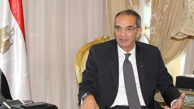 وزير الاتصالات: خدمات المواطنين ستتم دون الذهاب لمقر الخدمة