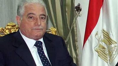 محافظ جنوب سيناء يبحث ترويج السياحة مع سفير كازاخستان