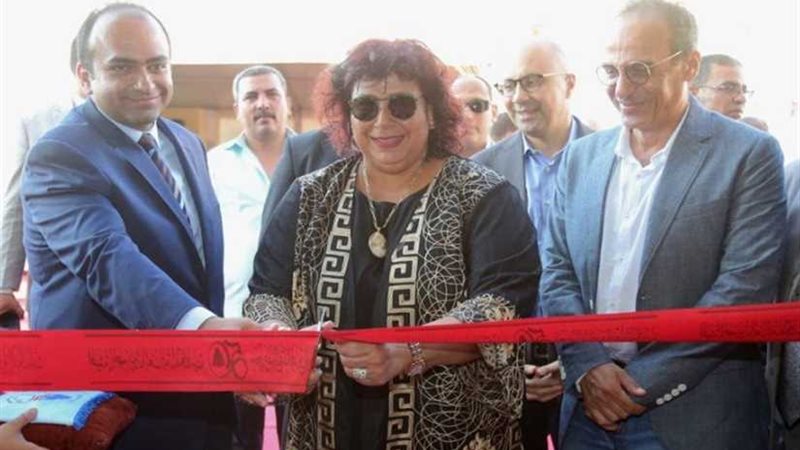 وزير الثقافة تطلق
