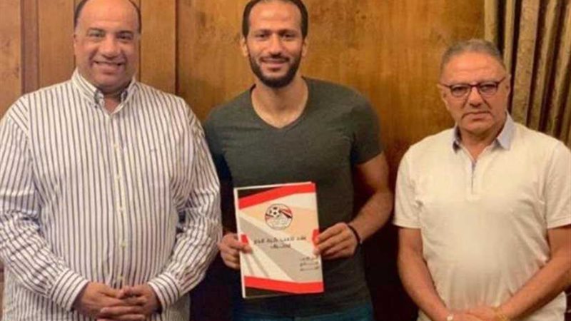 عماد السيد يوقع للإتحاد