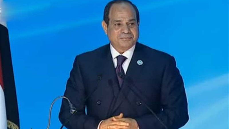 الرئيس السيسي يشهد