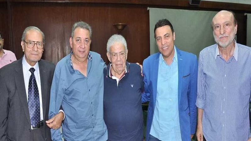 اتحاد كتاب مصر يكرم