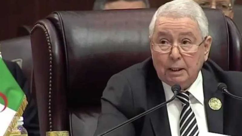 الرئيس الجزائري يعين