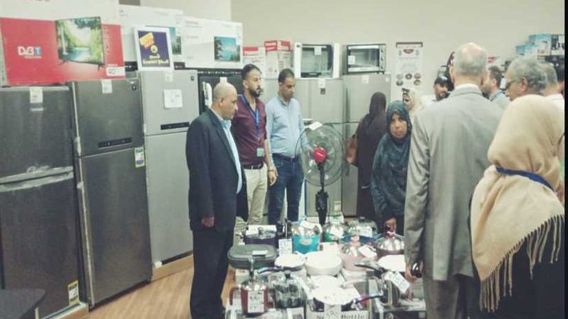 «المالية»: مد معرض