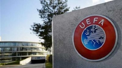 «ستيفاني» حكم أنثى تدير نهائي السوبر الأوروبي بين 