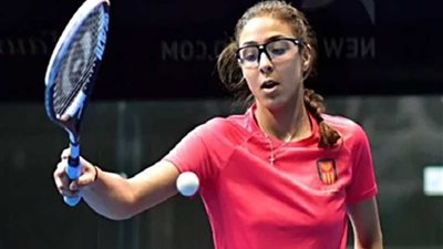 هانيا الحمامي تتأهل لنهائي بطولة العالم للإسكواش للشابات