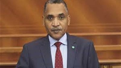 رئيس الوزراء الموريتاني يقدم استقالته للرئيس الغزاوني