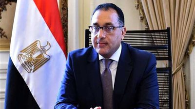 رئيس الوزراء يشهد توقيع بروتوكول لتجهيز 1000 وحدة سكنية بالأسمرات