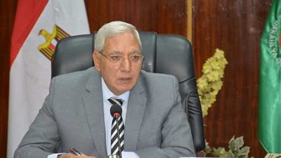 غلق مخبزين بجمصة لوجود خطر داهم