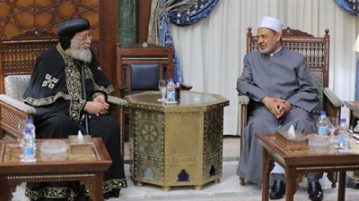 البابا تواضروس يهنئ الإمام الأكبر بعيد الأضحى المبارك