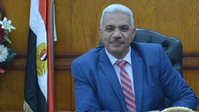 صديق عميدا لكلية طب بنين الأزهر بالقاهرة