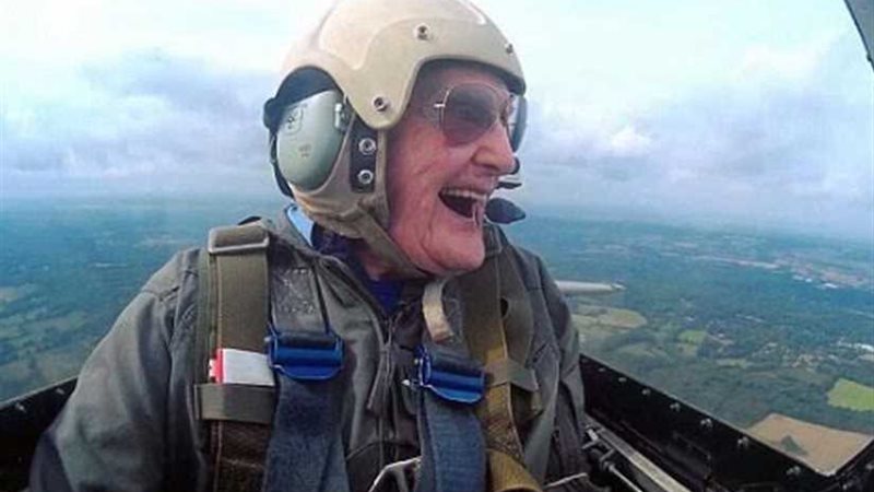 بريطانيا تودع بطلاً