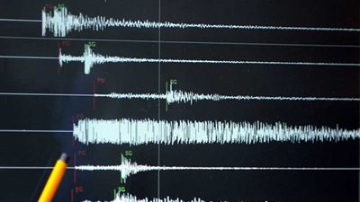 زلزال بقوة 5.2 على مقياس ريختر يضرب جنوب غرب إيران