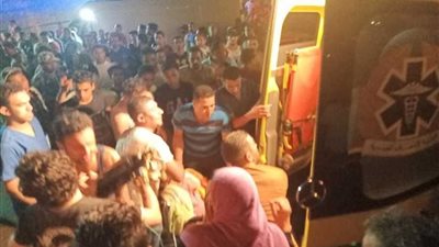 الصحة تدفع بـ 25 سيارة إسعاف لنقل مصابي انفجار معهد الأورام