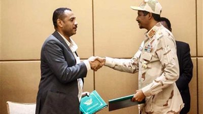 ترحيب عربي ودولي بالتوقيع على الوثيقة الدستورية في السودان