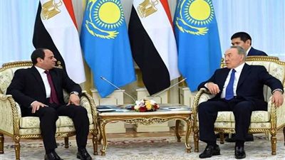 رئيس كازاخستان يؤكد للرئيس السيسي مواصلة التعاون في مكافحة التهديدات