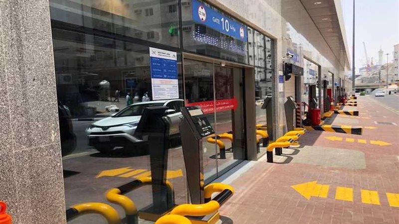 أكبر مواقف ذكية للسيارات