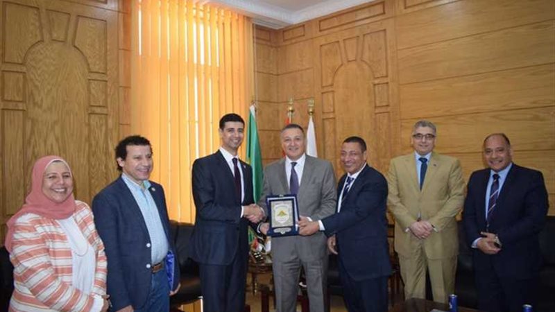 رئيس جامعة بنها: