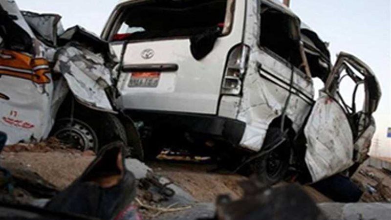 إصابة 8 أشخاص إثر