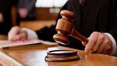 تأجيل محاكمة نائب المرشد و١٦ آخرين