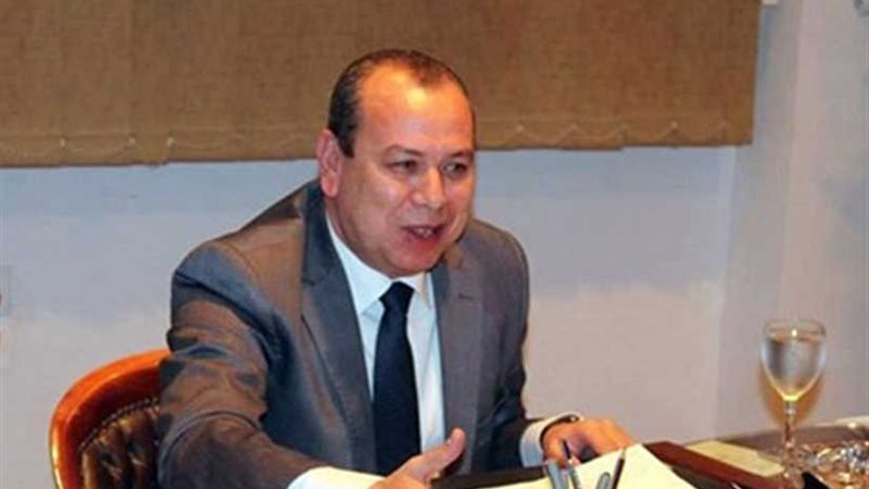 محافظ كفر الشيخ يوقّّع