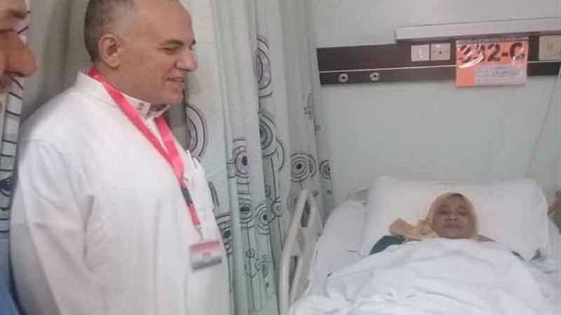 رئيس بعثة الحج يزور