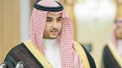 الأمير خالد بن سلمان يؤكد رفض السعودية استخدام السلاح في عدن