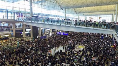 تعليق رحلات مصر للطيران إلى هونج كونج