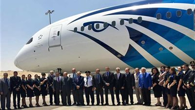 مصر للطيران تتسلم طائرة دريملاينر السادسة والأخيرة من بوينج