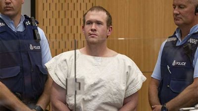 مسؤولون نيوزلنديون يقرون بالخطأ للسماح لمهاجم مسجدي كرايستشيرش بمراسلة أحد المواقع