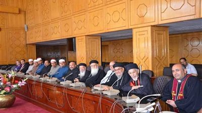 محافظ الإسماعيلية يستقبل المهنئين بعيد الأضحى المبارك