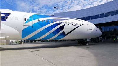 موجز الرابعة ..البورصة تربح 14مليار جنيه ..وطائرة الأحلام تقلع فى أولى رحلاتها إلى الصين وبدء توافد الحجاج اليوم