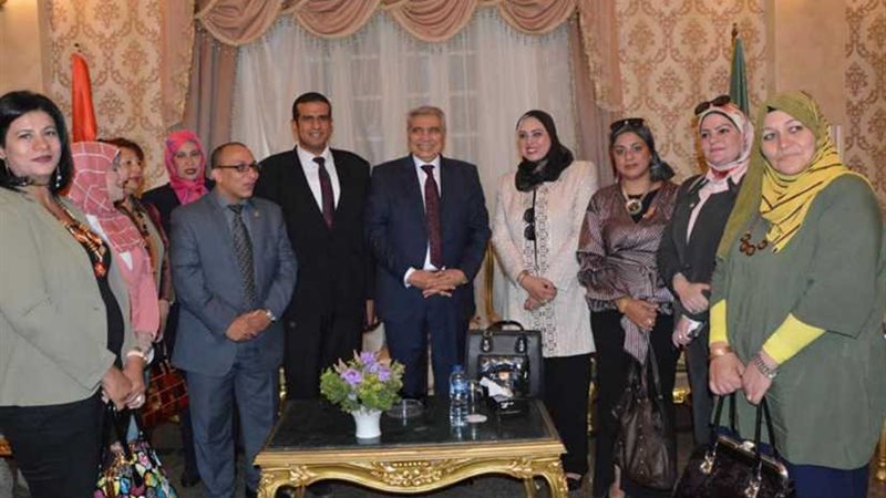 بالصور.. محافظ المنيا