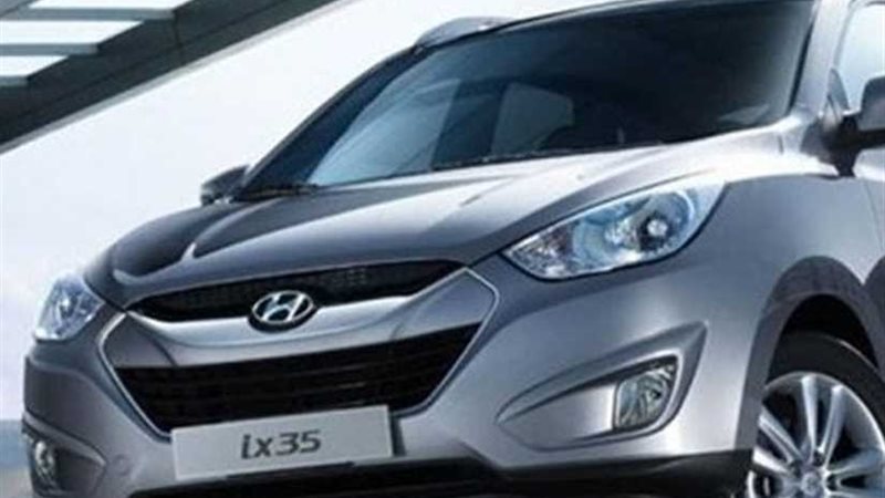 هيونداي تستدعي 400