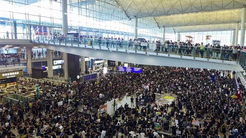 تعليق رحلات مصر للطيران