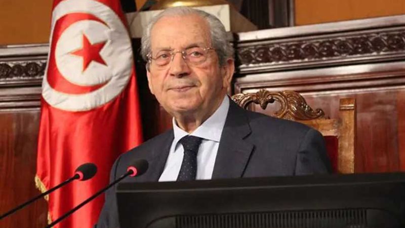 الرئيس التونسي يعقد