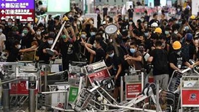 الولايات المتحدة تحذر رعاياها من السفر إلى هونج كونج