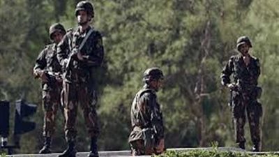 الجيش الجزائري يلقي القبض على عنصر دعم للجماعات الإرهابية شمال غربي البلاد