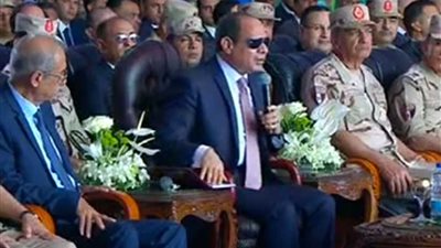 السيسى: نستهدف ضبط آليات العرض والطلب بالسوق