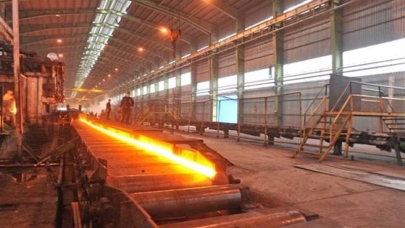 منتجو الحديد: المصانع