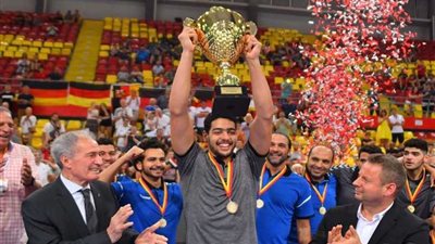 محمد صلاح يهنئ ناشئي منتخب اليد بذهبية مونديال العالم