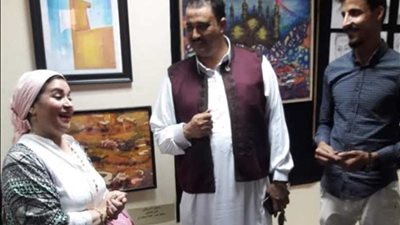 المصريين الأحرار بمطروح يشارك في معرض الفن التشكيلي