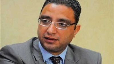 محافظ سوهاج: رصف 17 كلم بطرق مركز أخميم بتكلفة 17 مليونا و400 ألف جنيه