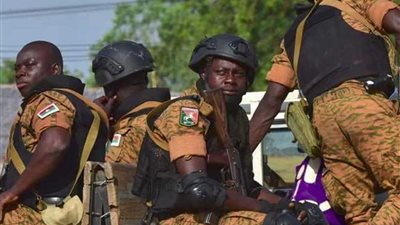 مقتل 10 جنود على الأقل إثر هجوم على وحدة عسكرية في بوركينا فاسو