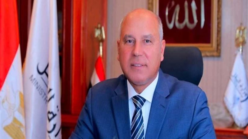 وزير النقل يفتتح